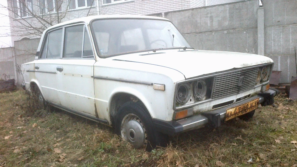 Lada 2106 2