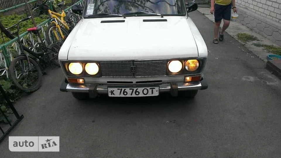 Lada 2106 2