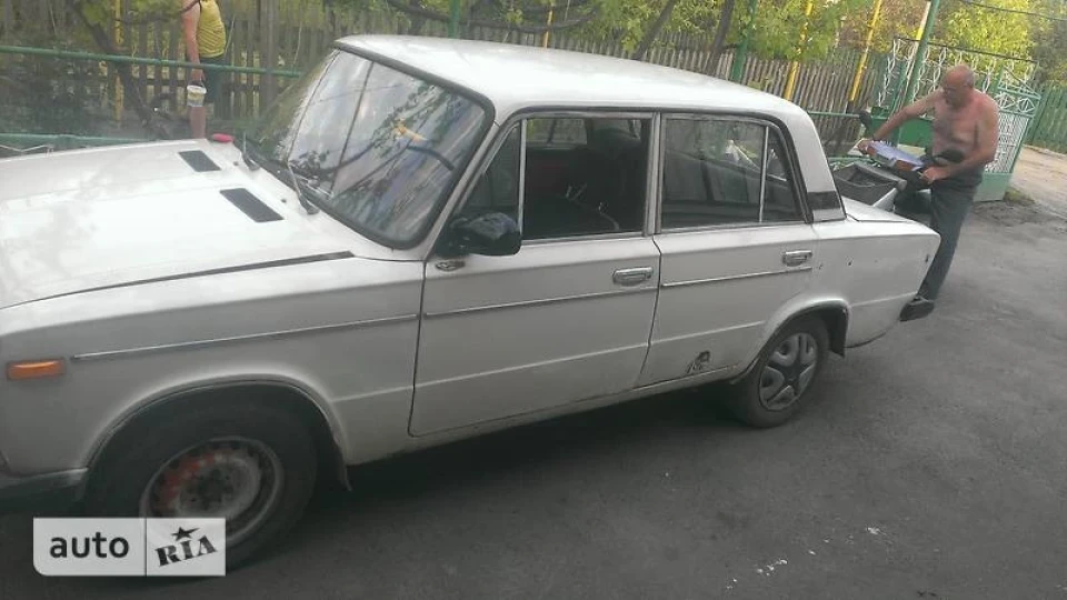 Lada 2106 3