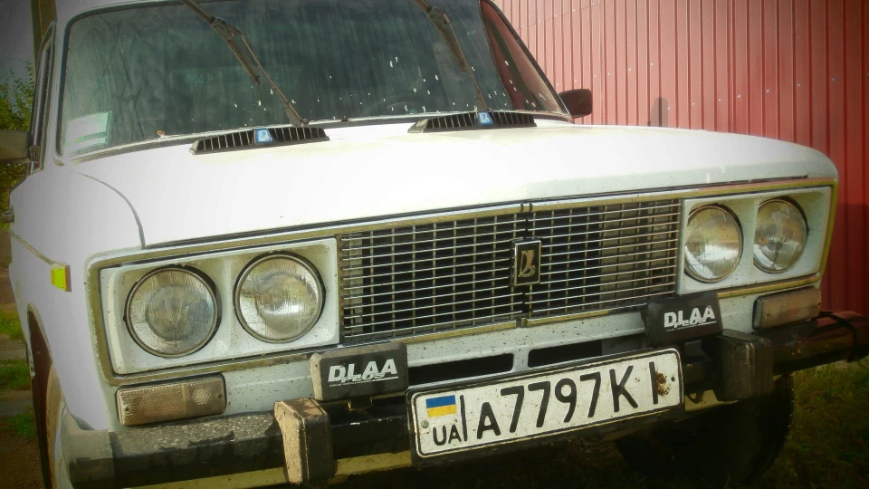 Lada 2106 4