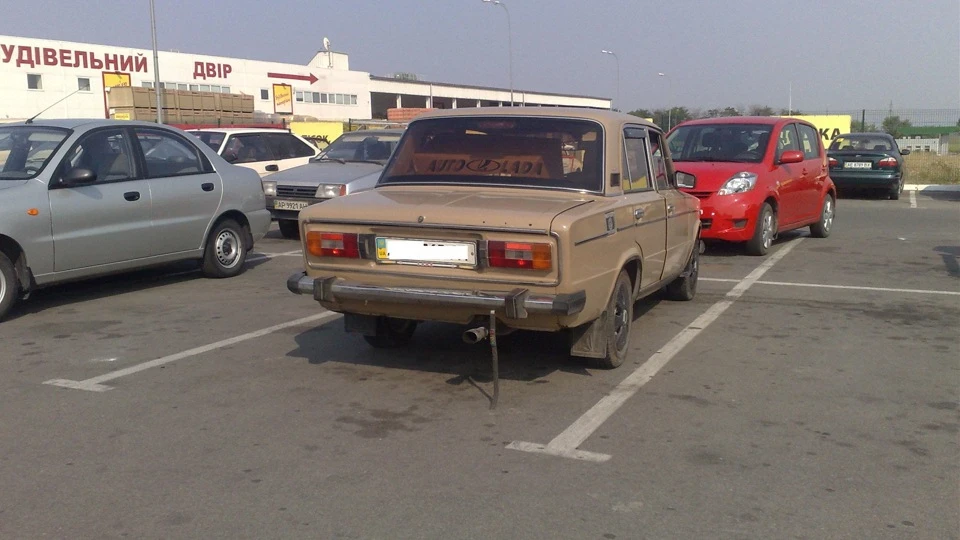 Lada 2106 4
