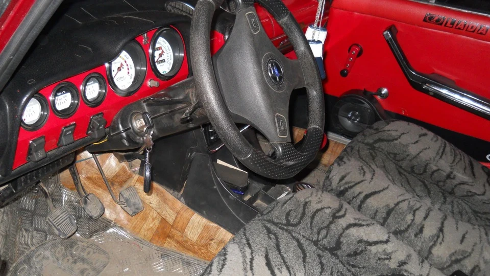 Lada 2106 5