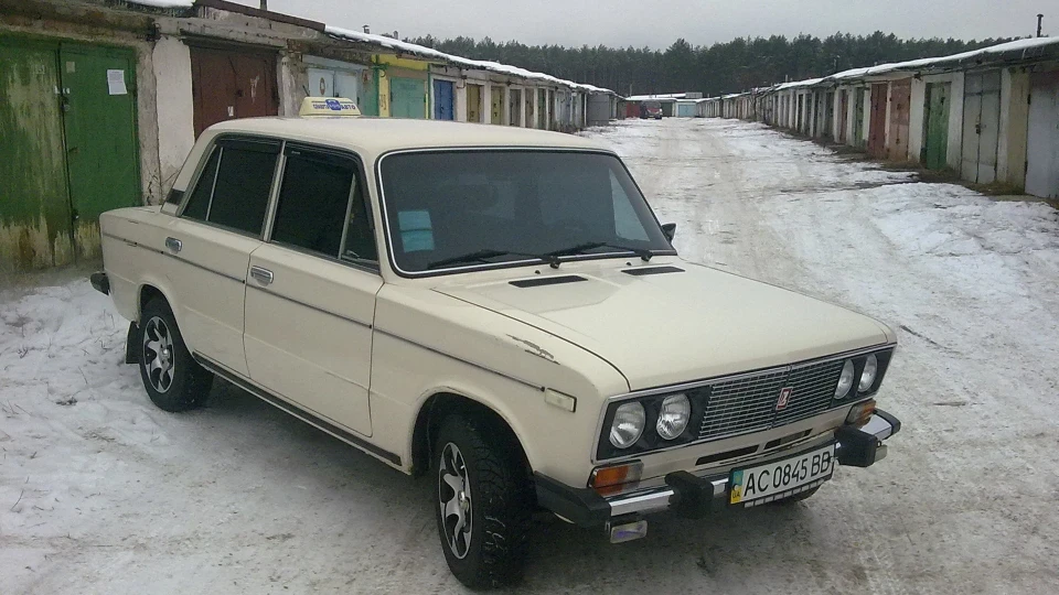 Lada 2106 4