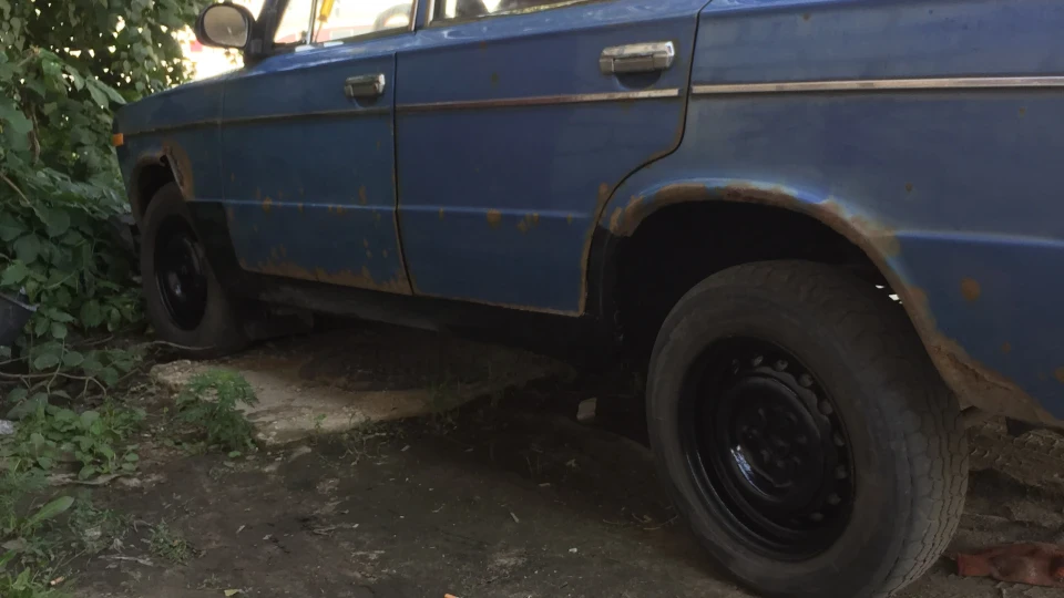 Lada 2106