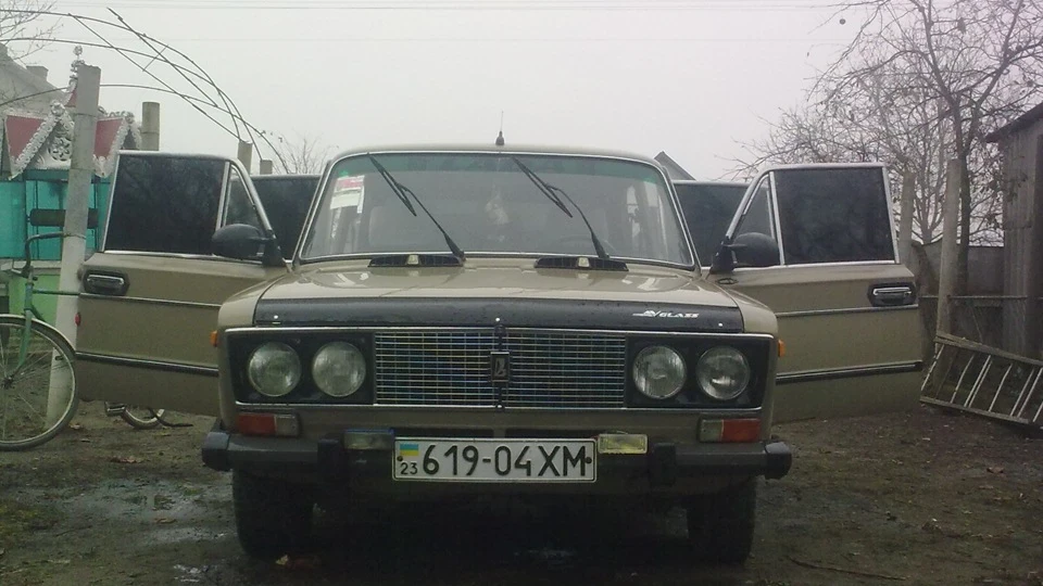 Lada 2106 4