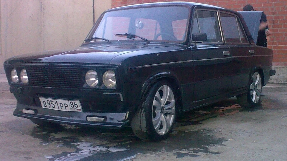Lada 2106