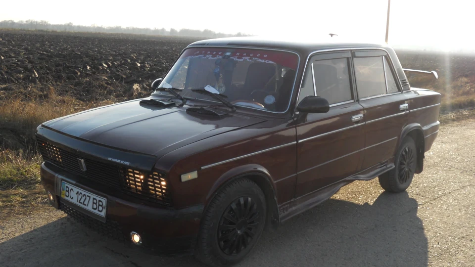 Lada 2106 3