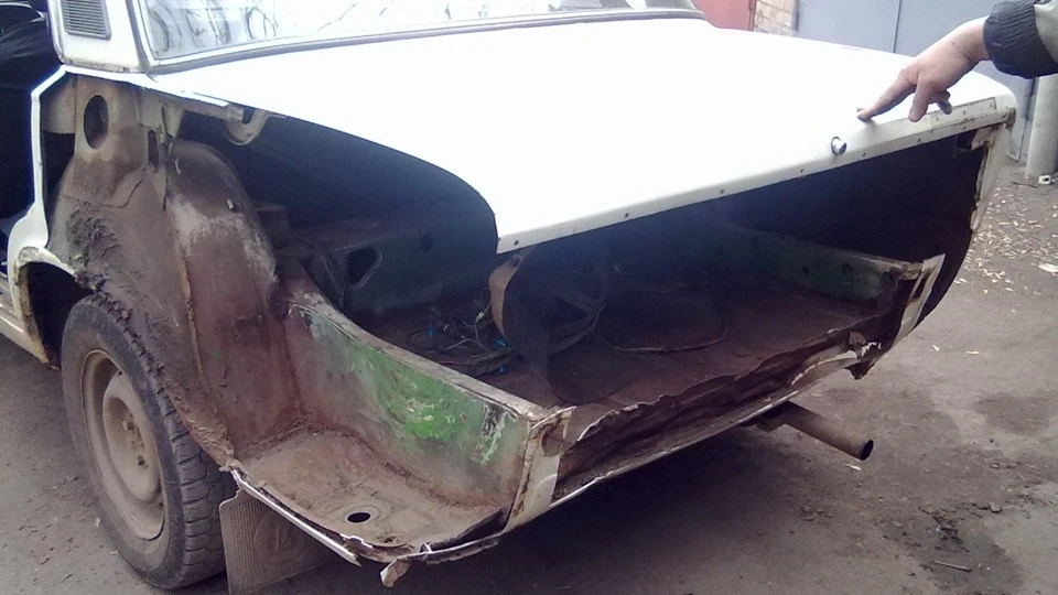 Lada 2106 4