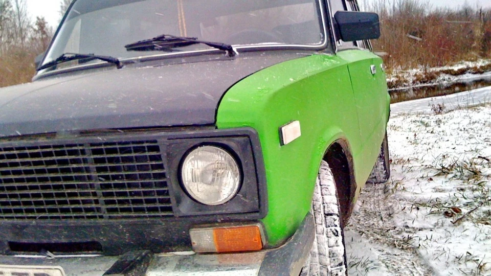 Lada 2106 4