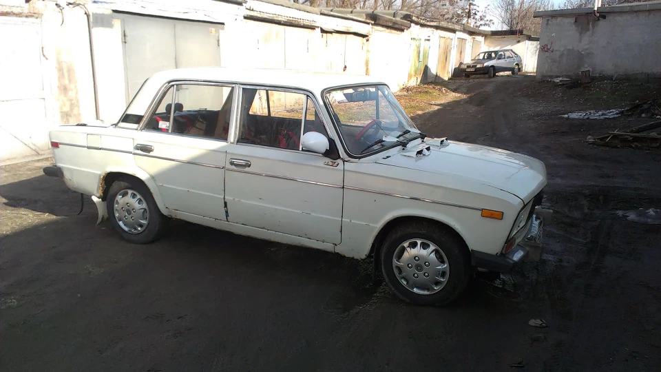 Lada 2106 3