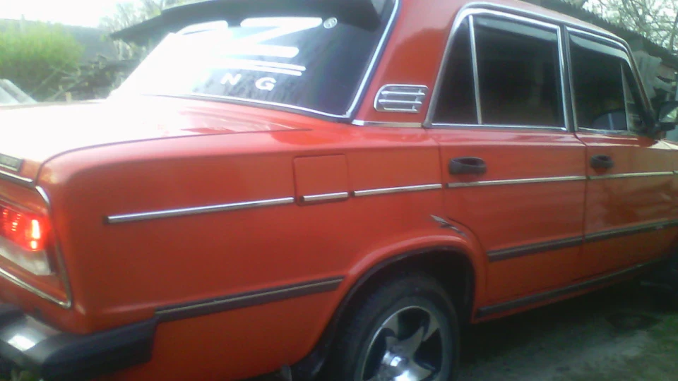 Lada 2106 2