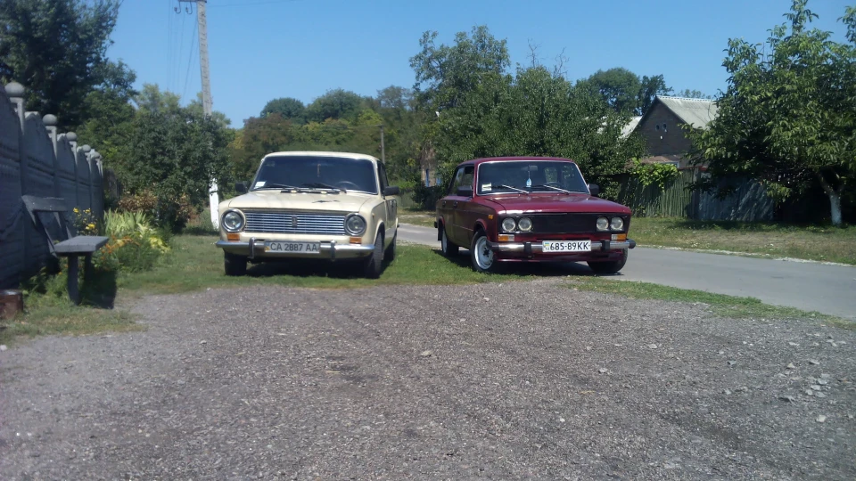 Lada 2106 4