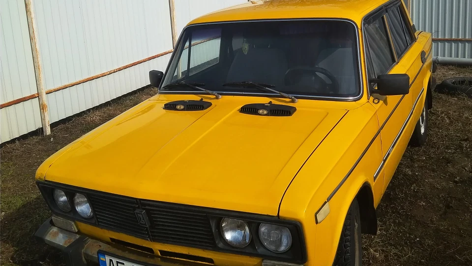 Lada 2106 2