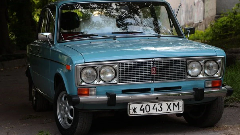 Lada 2106 2