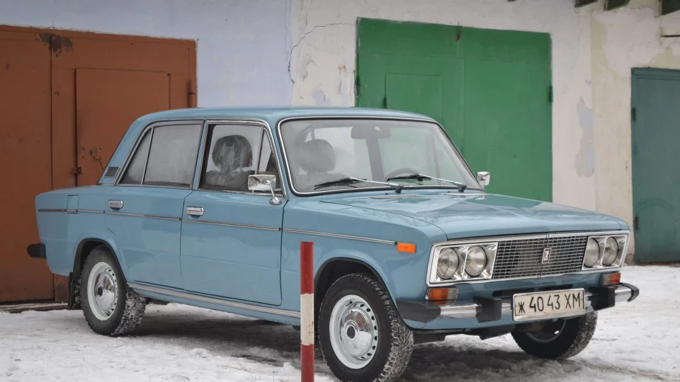 Lada 2106 4