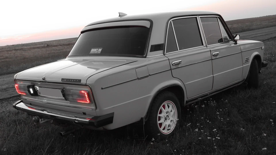 Lada 2106 1 local celebrity 2
