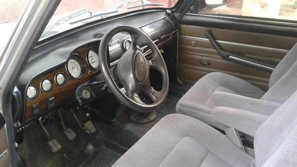 Lada 2106 1,3 бензин 2