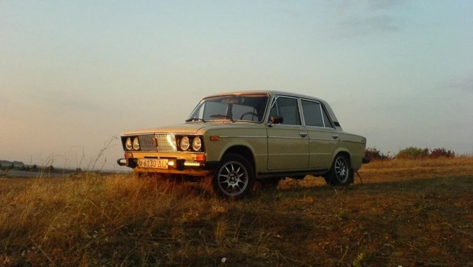 Lada 2106 ◉ 1300SL ◉ (1988) 3