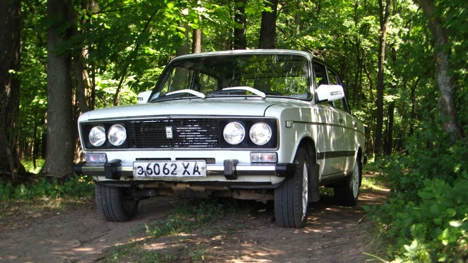 Lada 2106 16v 3