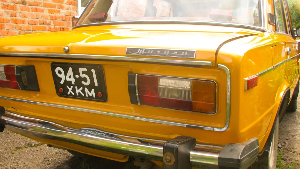 Lada 2106 1982 4