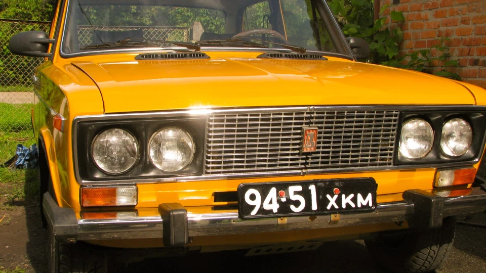 Lada 2106 1982 5