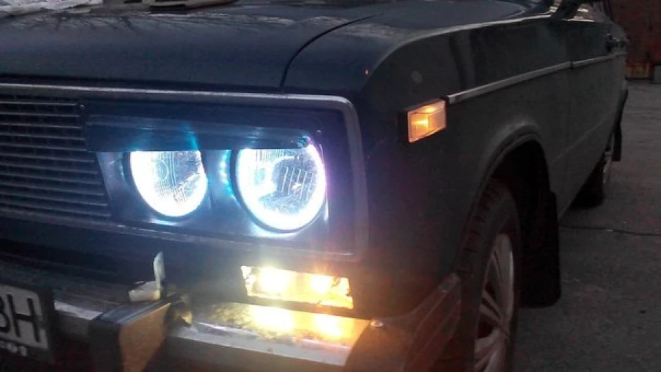 Lada 2106 Angel eyes 4