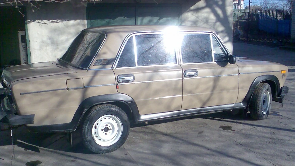 Lada 2106 Бежевий друг 2