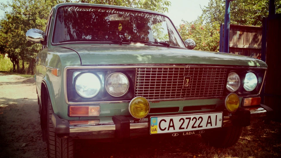 Lada 2106 Classic' 87 2
