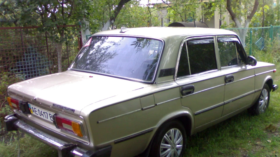 Lada 2106 First Car
