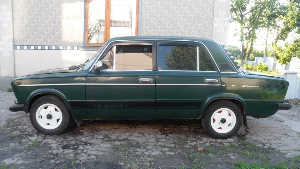 Lada 2106 GREEN 2
