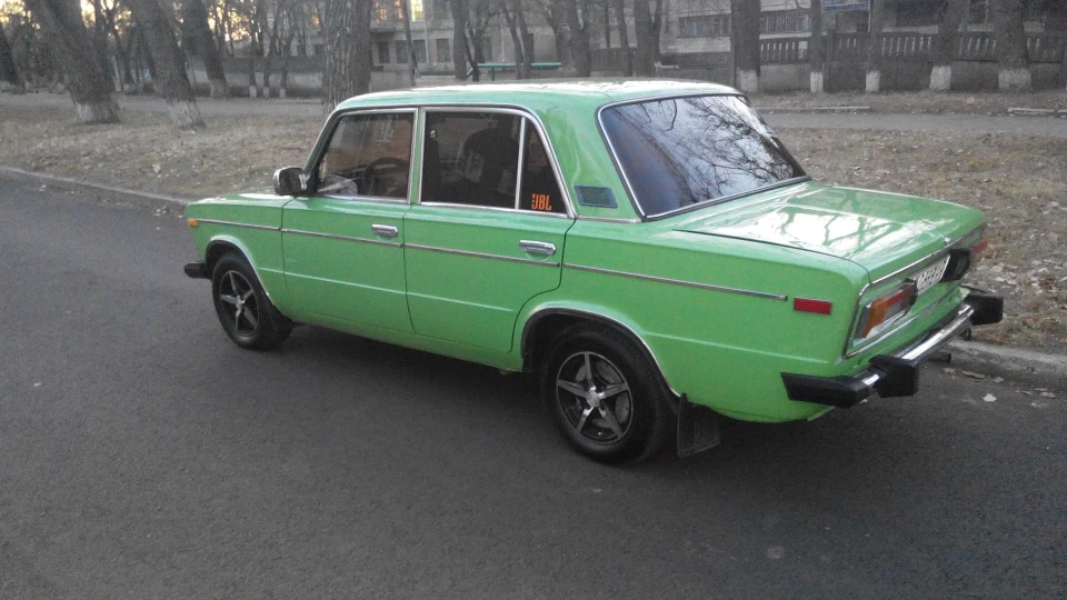 Lada 2106 JBL 3