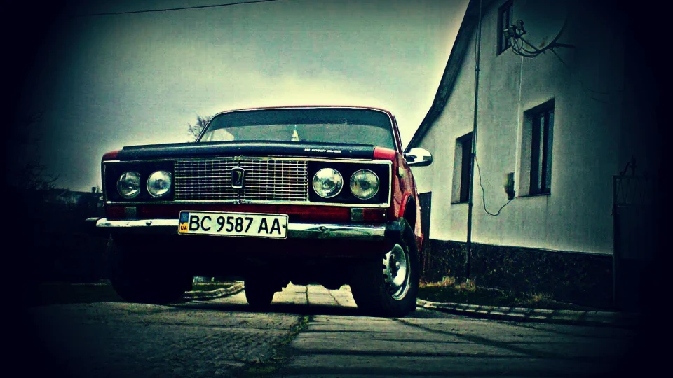 Lada 2106 Червона кулька 5