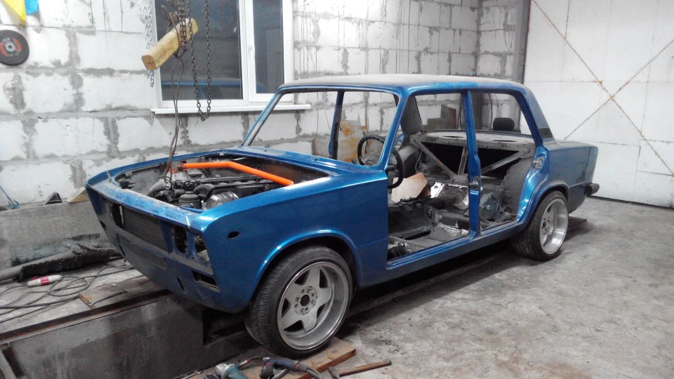 Lada 2106 M52B20TU 4