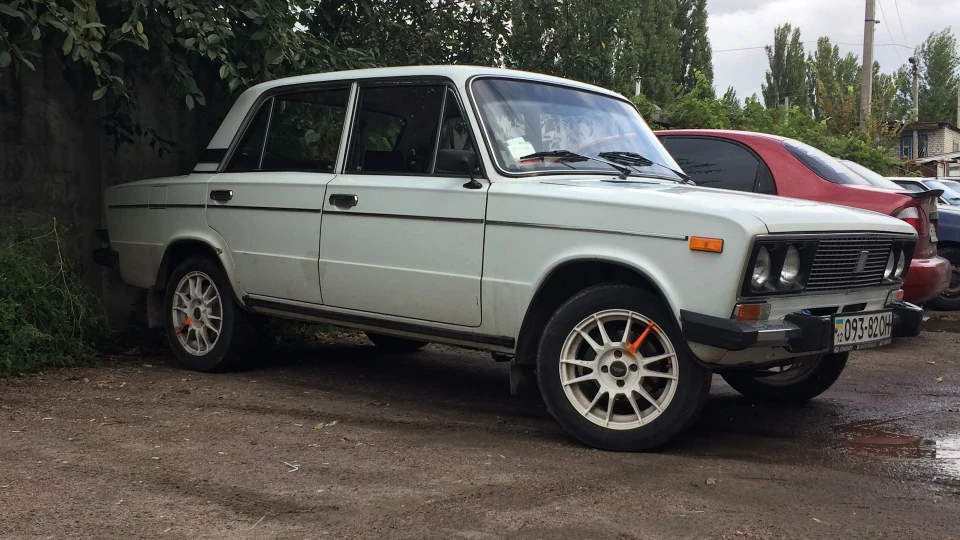 Lada 2106 MadWhite 2