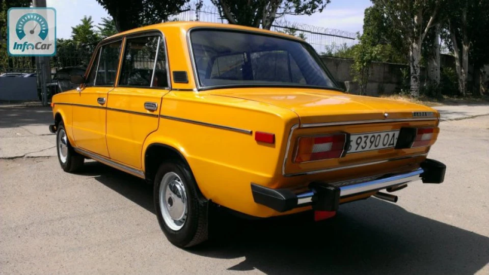 Lada 2106 на ходу. 3