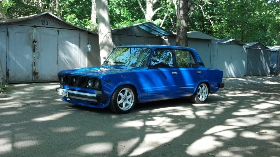 Lada 2106 Questo viene dall'Italia
