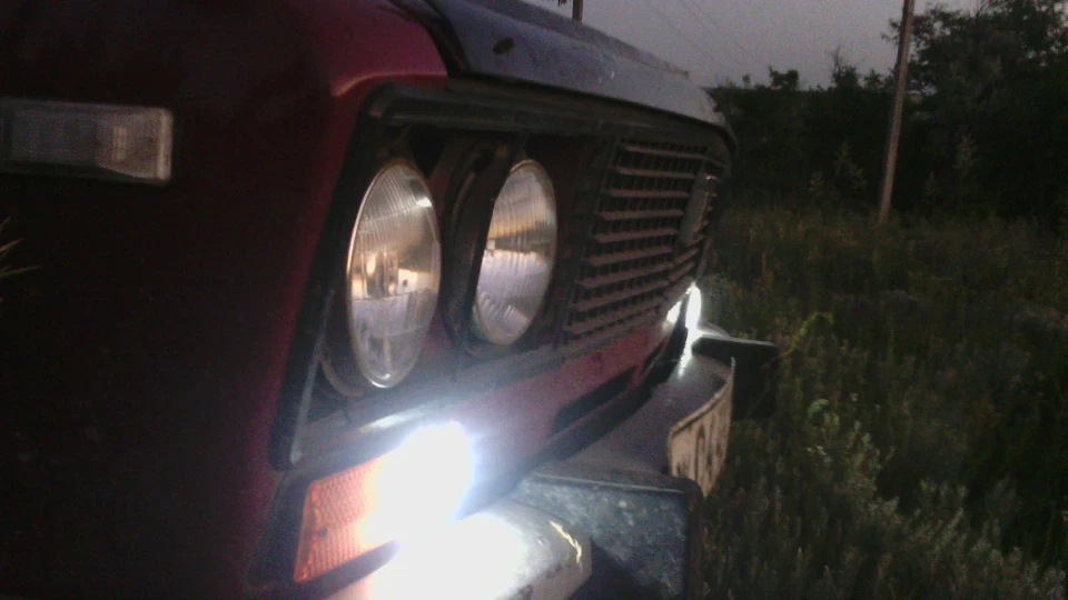 Lada 2106 Red AirPlane 3