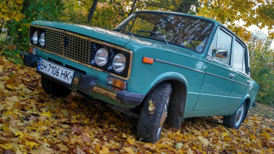 Lada 2106 Ретро-Шоху сіро-зелений 3