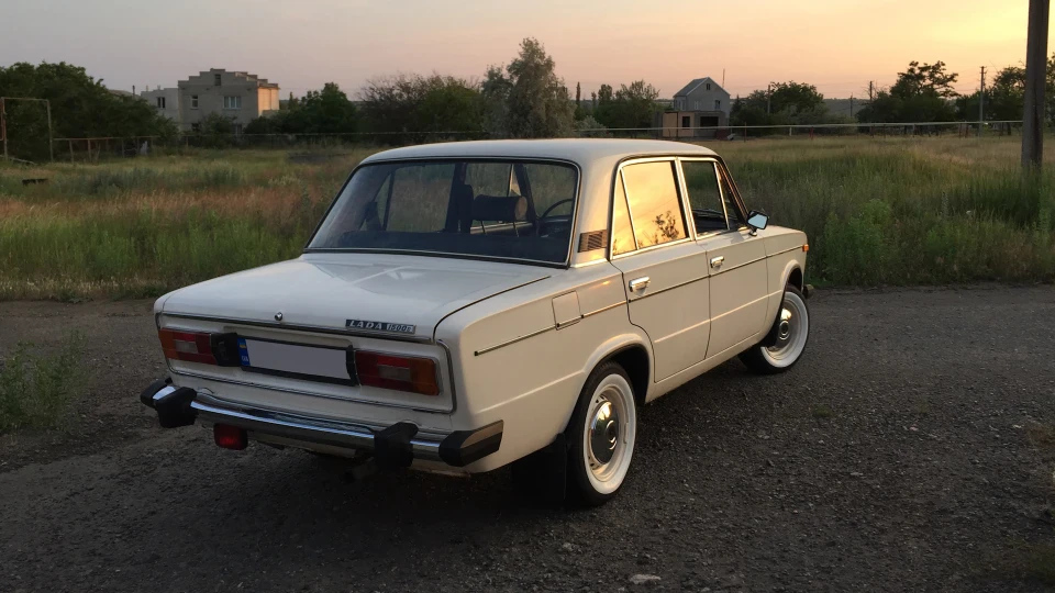 Lada 2106 Сафарі - 215 4