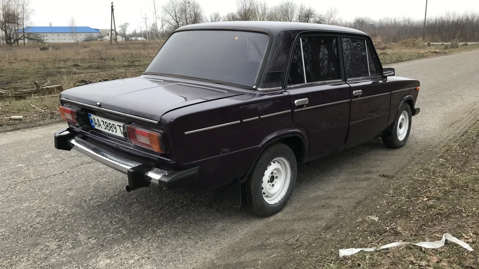 Lada 2106 #седанбаклажан