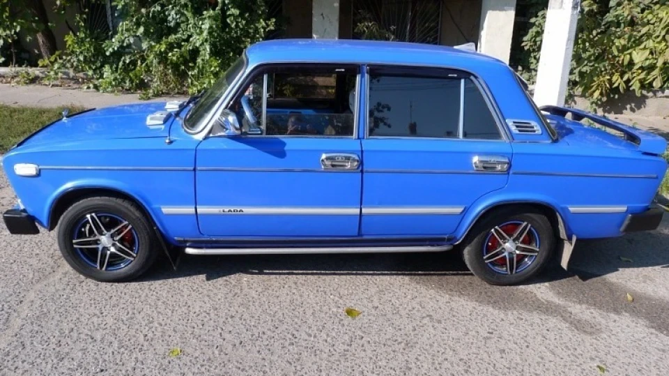 Lada 2106 синя ластівка (ORACAL) 2