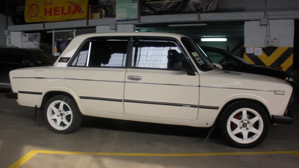 Lada 2106 sl 4