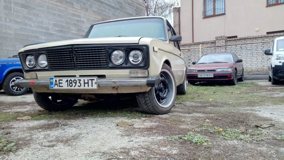 Lada 2106 Sleeper 3