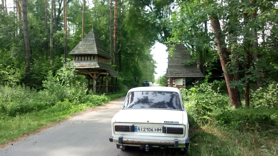 Lada 2106 SnowBlack 4