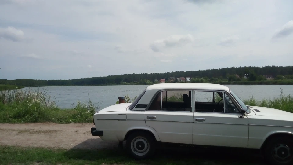 Lada 2106 SnowBlack 5
