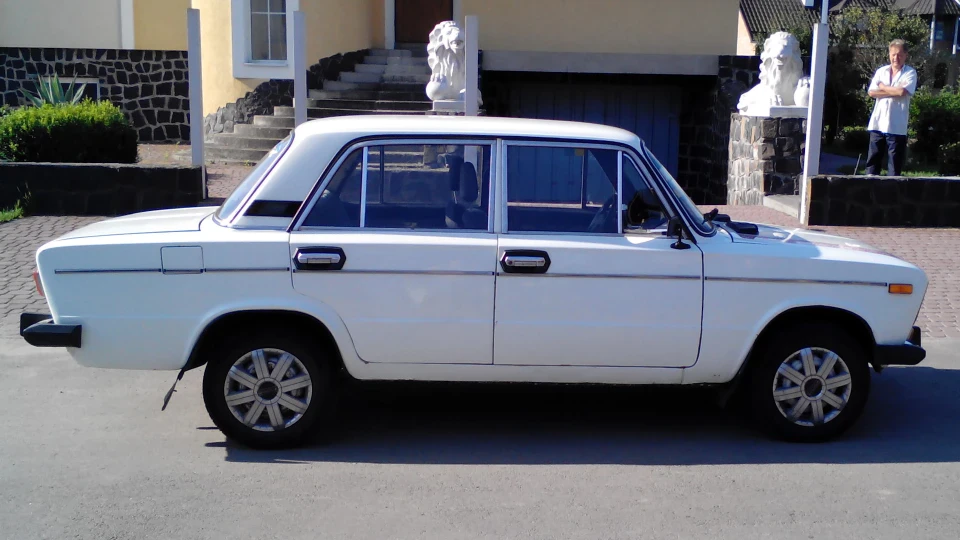 Lada 2106 шоха