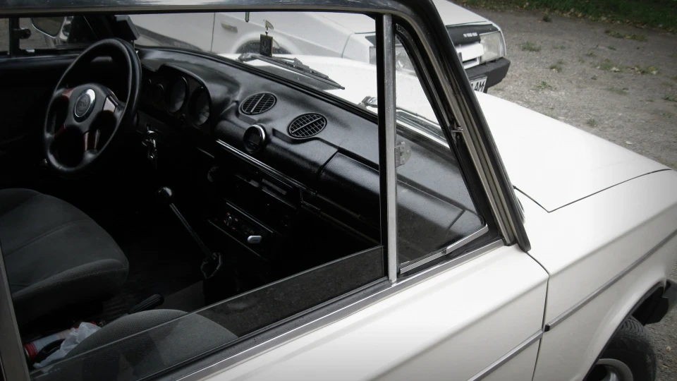 Lada 2106 Строго та зі смаком 3