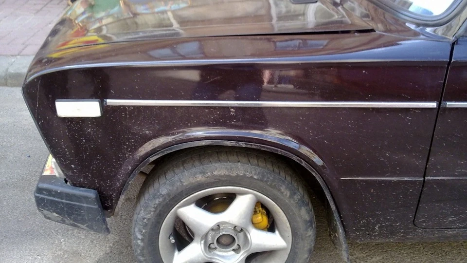 Lada 2106 темна шаха 3