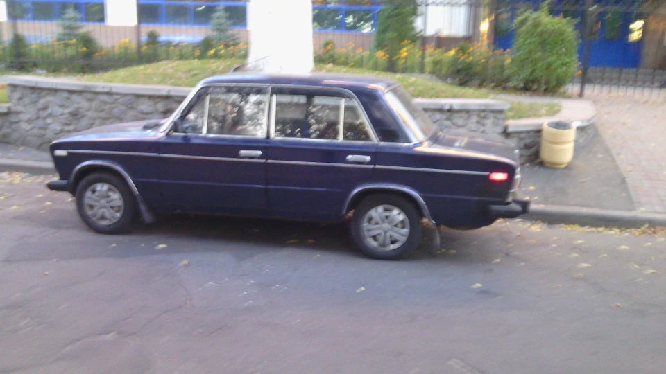 Lada 2106 у стоку 2