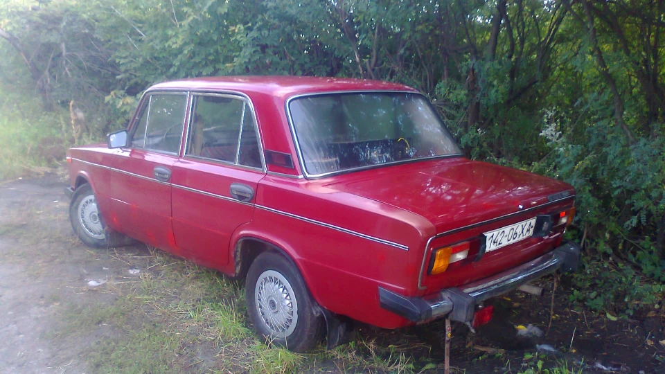 Lada 2106 VISHNA 3